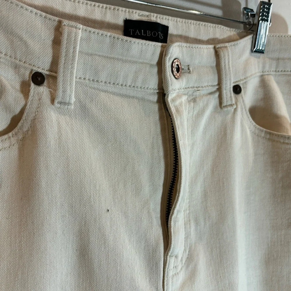 TALBOTS Sz 12P Modern Ankle Classic 5 Pockets Slim Leg Ankle Length Denim Jeans - Picture 4 of 10